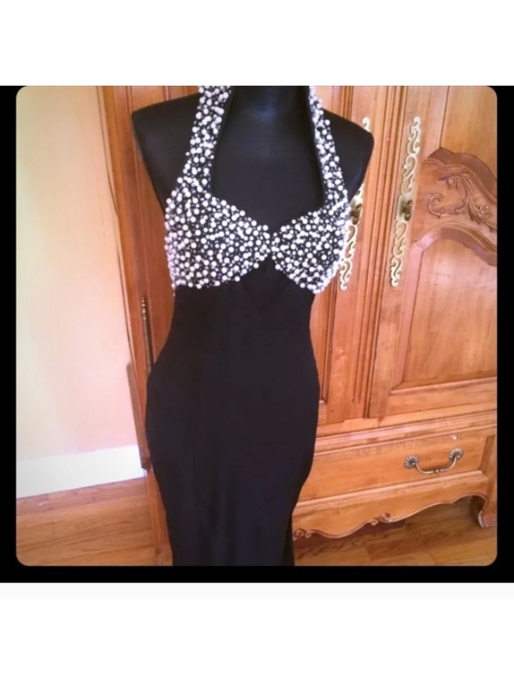 Black Backless Halter Evening Dress with Beaded Bodice